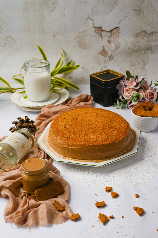 Lotus Tres Leches / Three Milk Cake