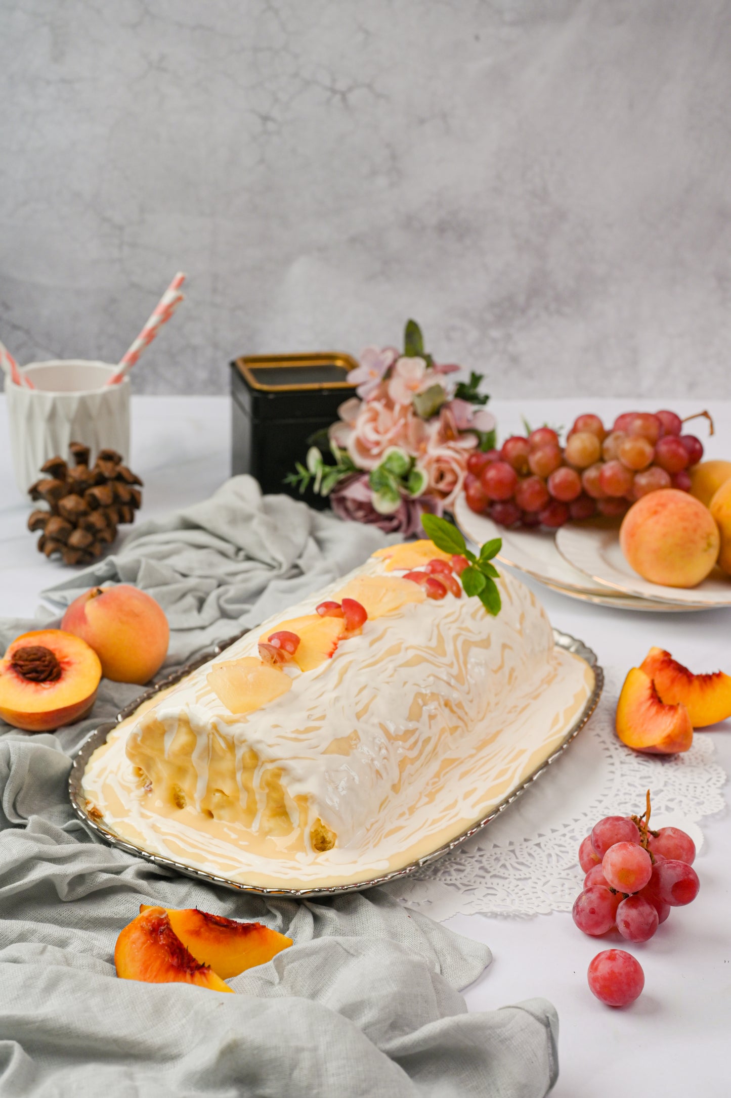 Mixfruit Swiss Roulade